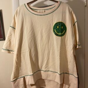 Fantastic Fawn Cream Tee with Green Smiley